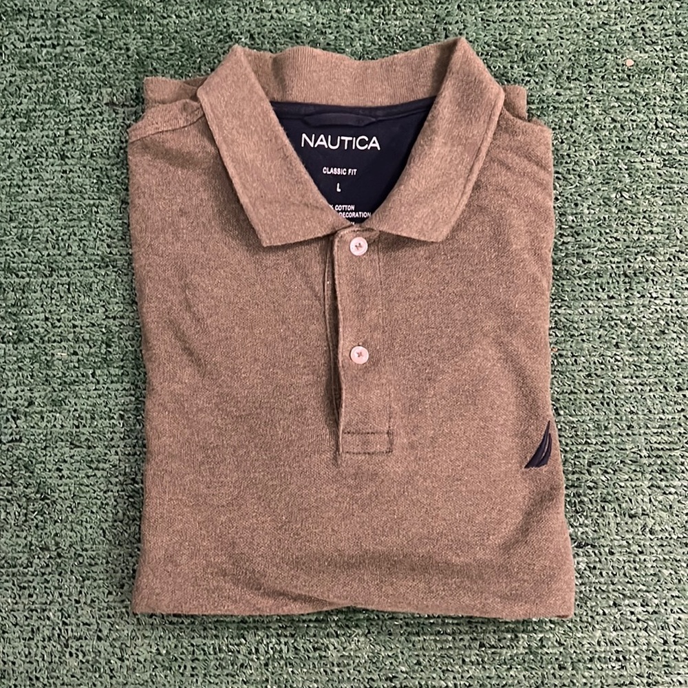Nautica y shirt size large